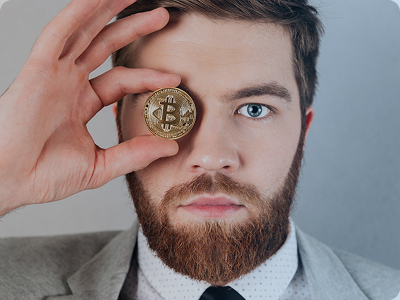 Julian Wolf – Chief Analyst bei Udena Viro